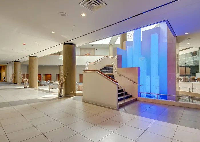 Marriott Southern Hills Hotel 3*