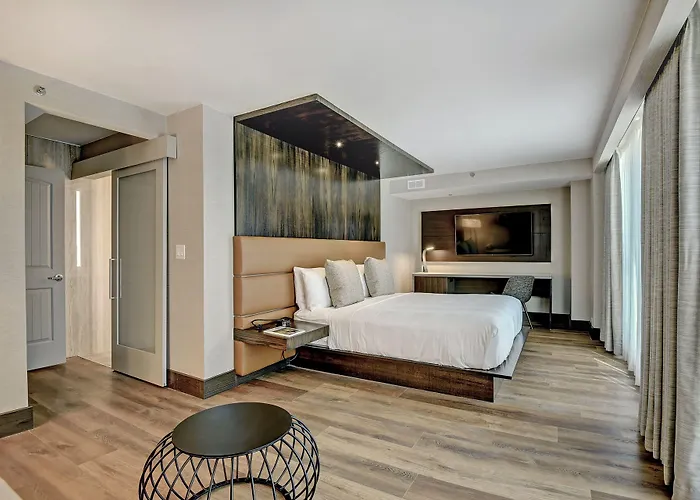 Marriott Southern Hills Hotel 3*
