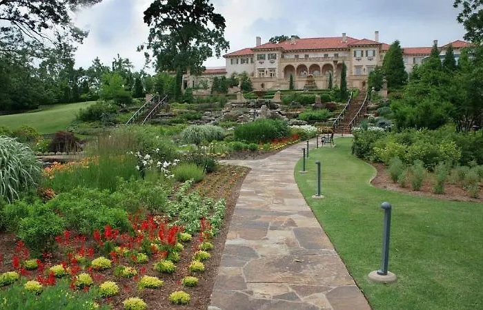 Marriott Southern Hills 3*